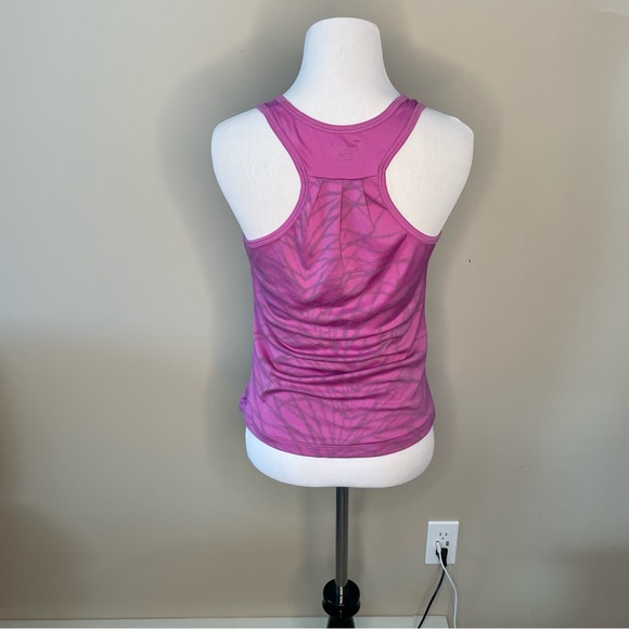 Champion Tank - Picture 9 of 9